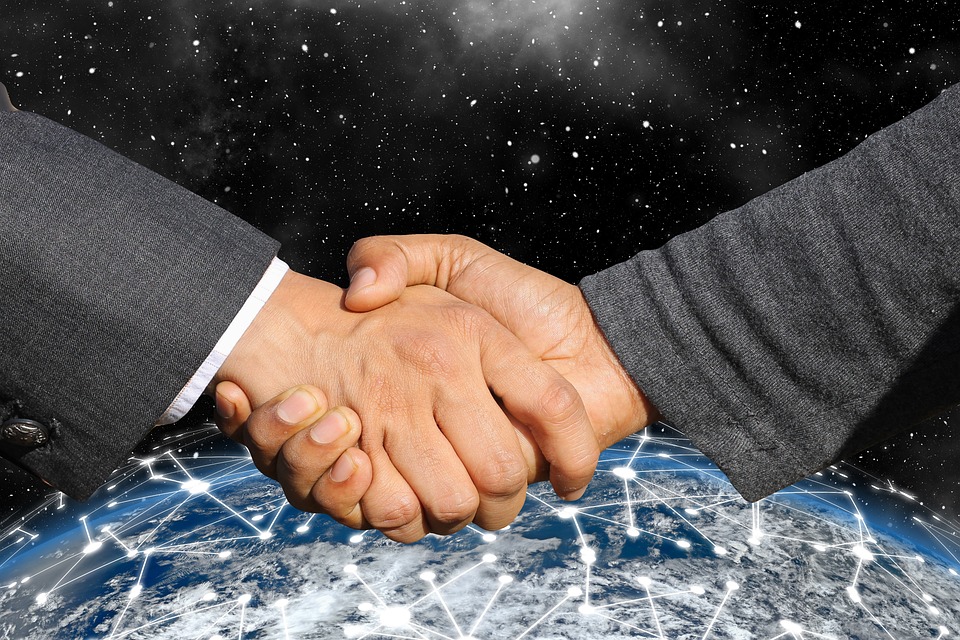 Hero Bild Kontaktformular Handshake
